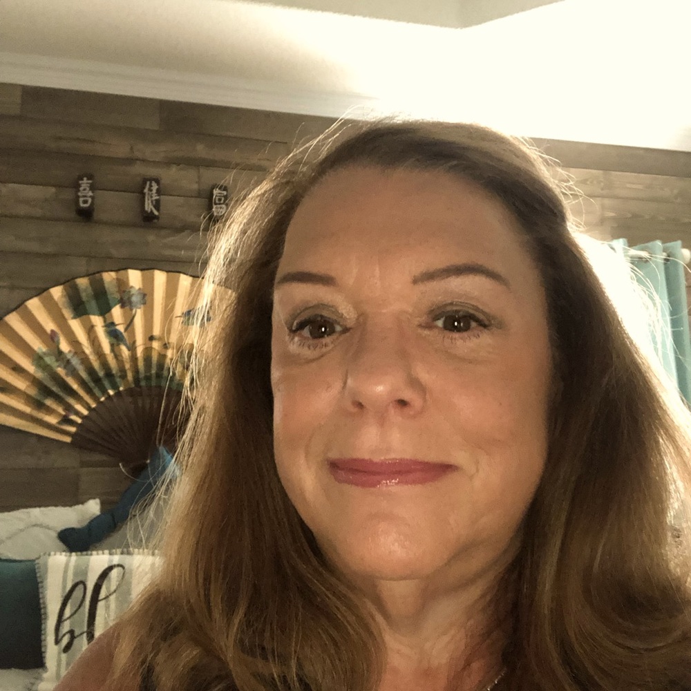 Meet your Posher, Brenda